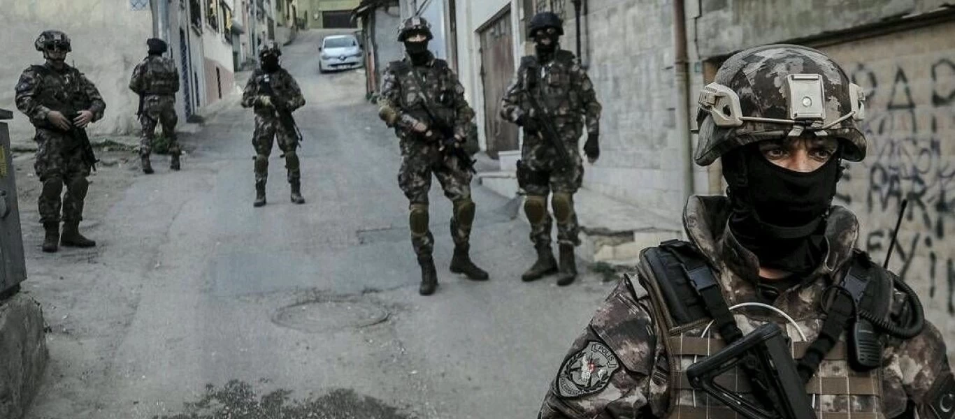 Επικίνδυνη κλιμάκωση: Στα ελληνοτουρκικά σύνορα πάνοπλοι καταδρομείς της τουρκικής Στρατοχωροφυλακής